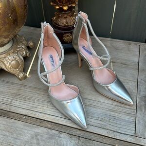 BERNESS Silver Zip-back Stiletto Heel Jeweled Strap 8